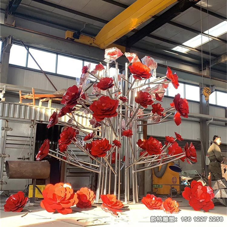 不銹鋼玫瑰花雕塑 將自然的美麗與人類的創(chuàng)造力相結(jié)合 不銹鋼玫瑰花雕塑 將自然的美麗與人類的創(chuàng)造力相結(jié)合